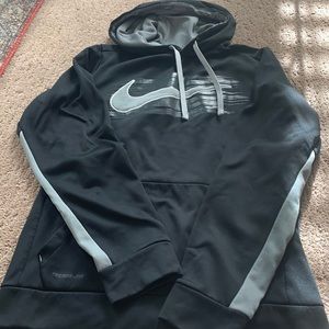 Nike therma-fit black and gray sweatshirt - size small